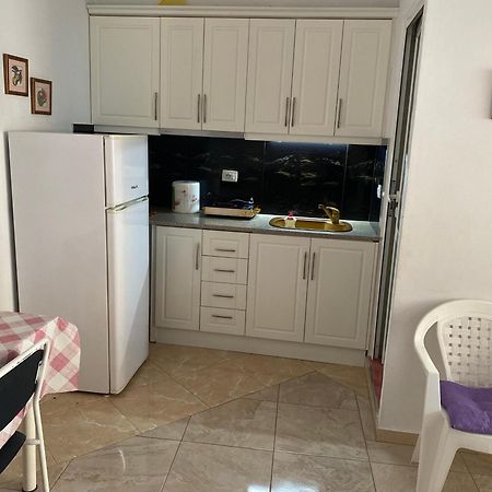Apartament Roisin Σαράντα Εξωτερικό φωτογραφία